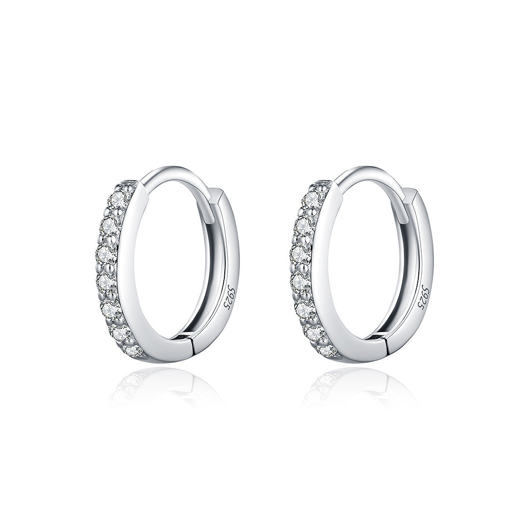 Prm8101: The Moissanite Pave Huggie Hoops