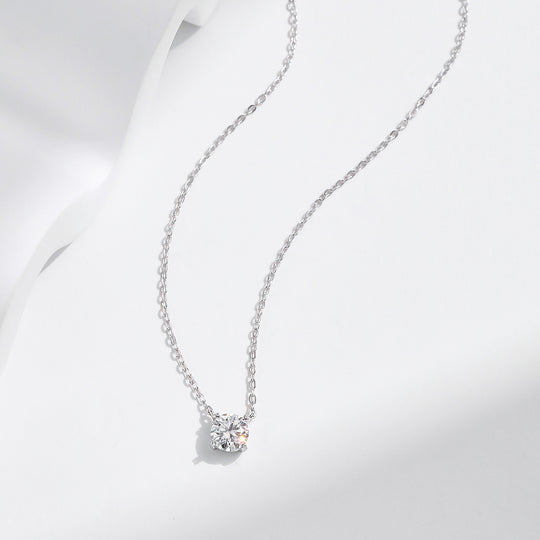 Prm2009: The 0.8 Carat Moissanite Solitaire Brilliance Necklace