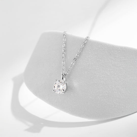 Prm2010: The 1 Carat Moissanite Solitaire Signature Necklace