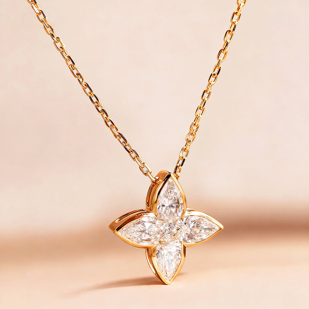 Prm2015 – Luxe Fleur Pendant