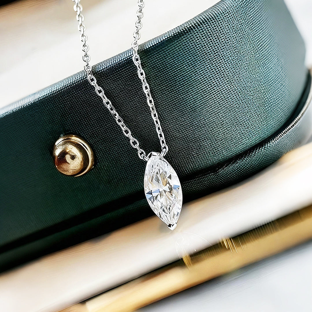 Prm2016 – The Marquise Radiance Necklace