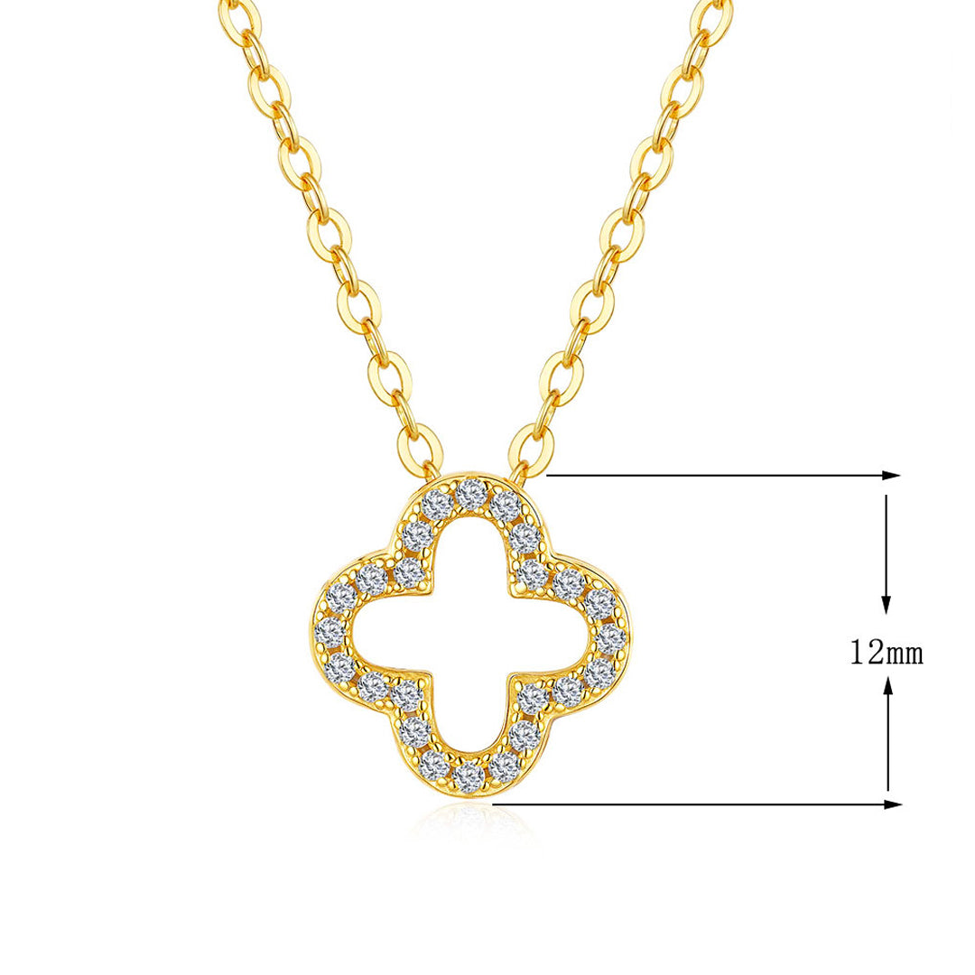 Prm2021 – The Lumière Clover Necklace