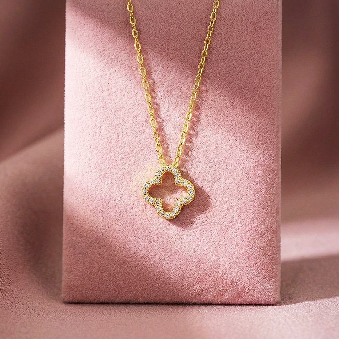 Open Clover Halo Moissanite Pendant Necklace | PRM2021