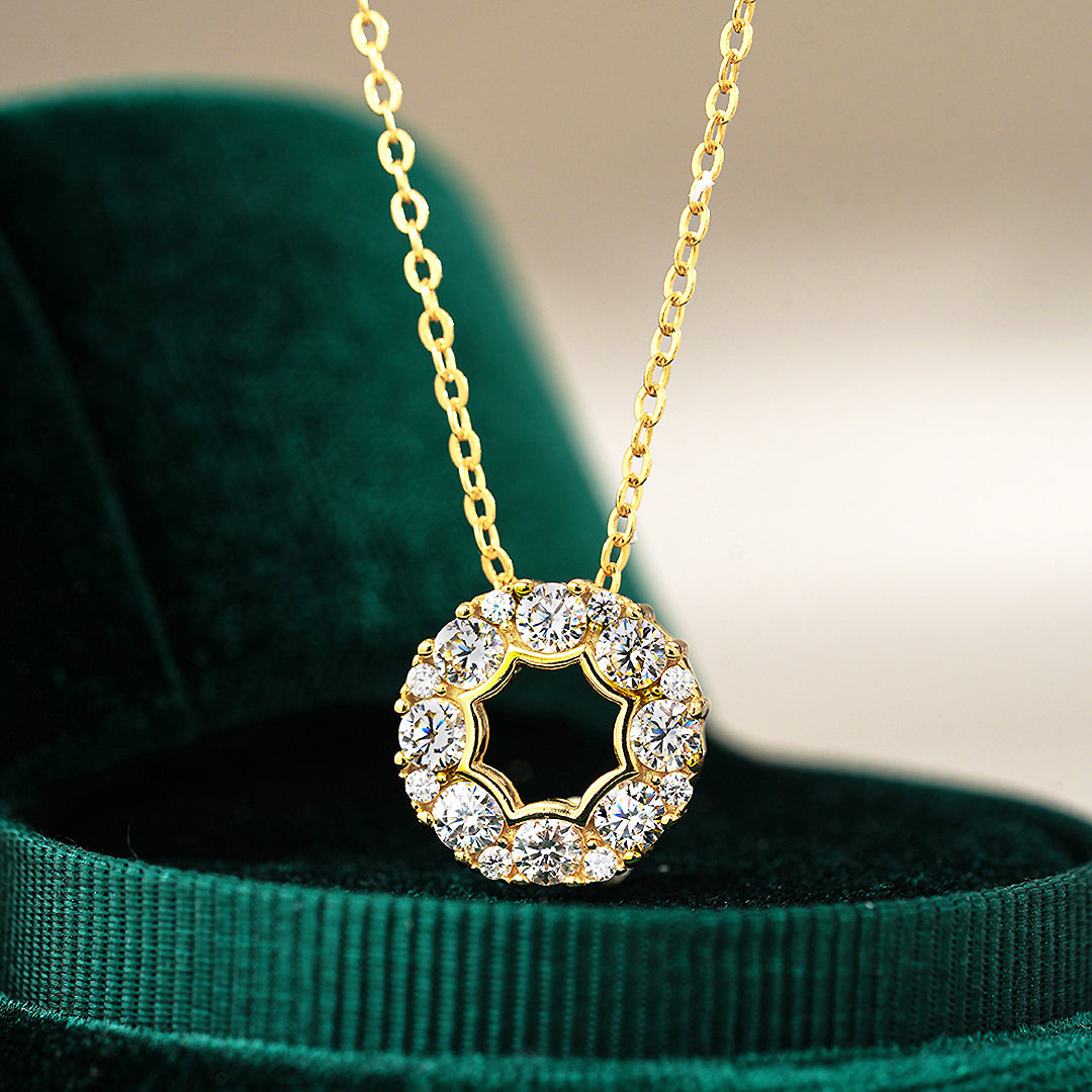 Prm2022 – The Celestial Halo Necklace