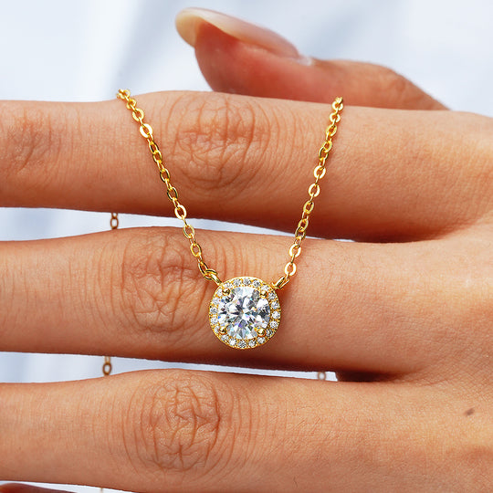 Prm2024 – The Halo Brilliance Necklace
