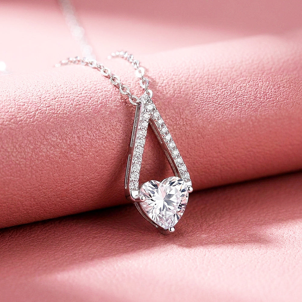 Heart Solitaire Moissanite 925 Silver Pendant Necklace | PRM2076