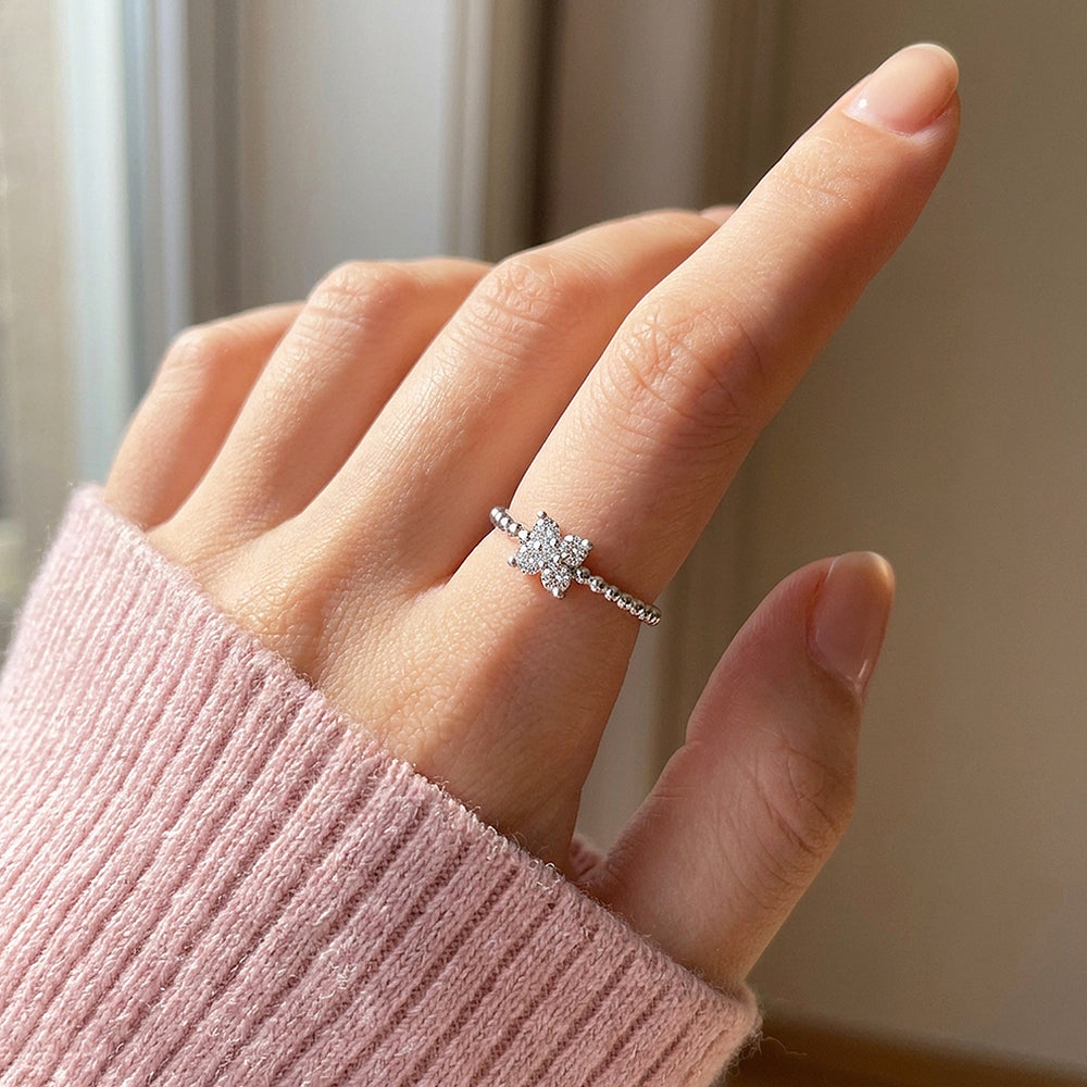 Four-Leaf Clover Cluster Ring | Moissanite | 925 Sterling Silver | Prm5004