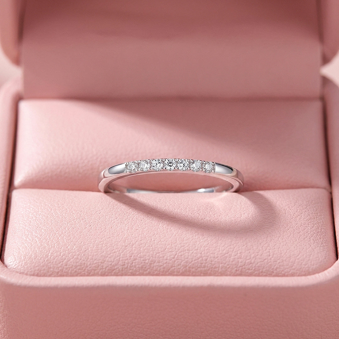 Pavé Front Band Ring | Diamond Simulant | 925 Sterling Silver | Prm5016