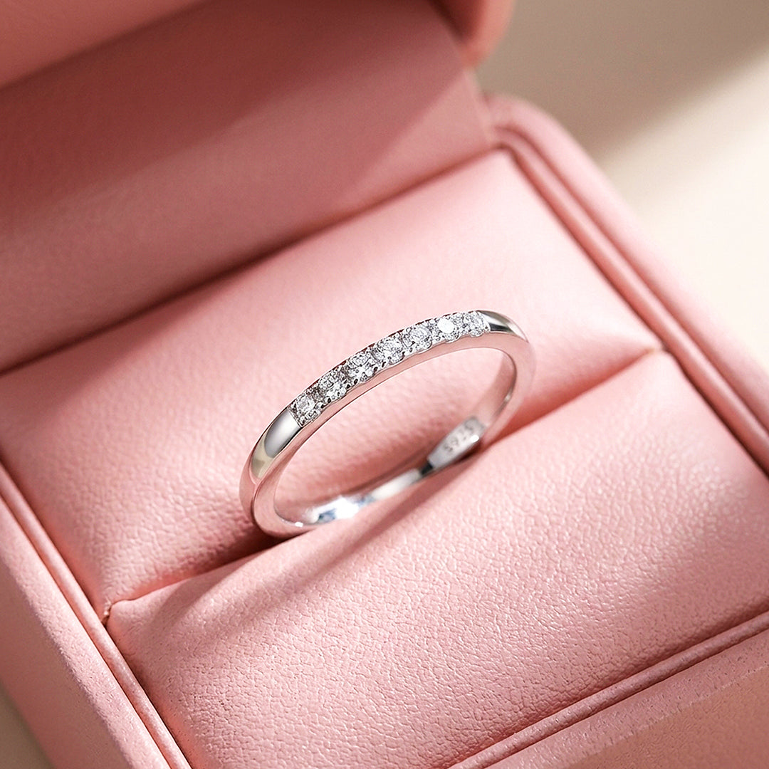 Pavé Front Band Ring | Diamond Simulant | 925 Sterling Silver | Prm5016
