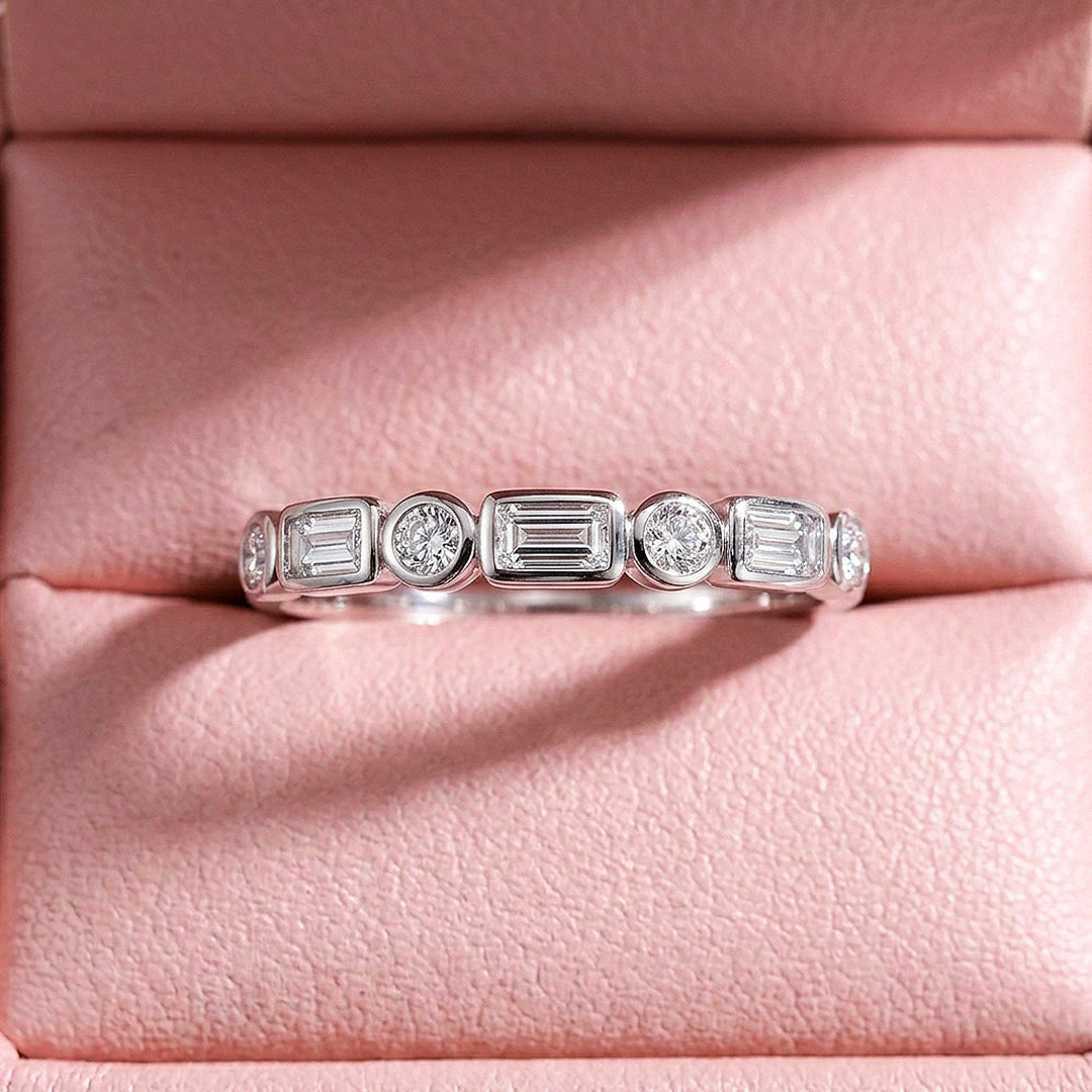 Emerald Cut &amp; Round Bezel Band Ring | Diamond Simulant | 925 Sterling Silver | Prm5019