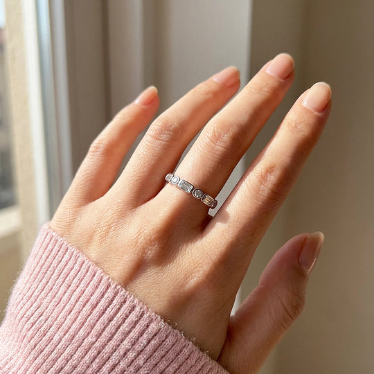 Emerald Cut &amp; Round Bezel Band Ring | Diamond Simulant | 925 Sterling Silver | Prm5019