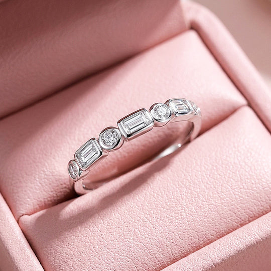 Emerald Cut &amp; Round Bezel Band Ring | Diamond Simulant | 925 Sterling Silver | Prm5019