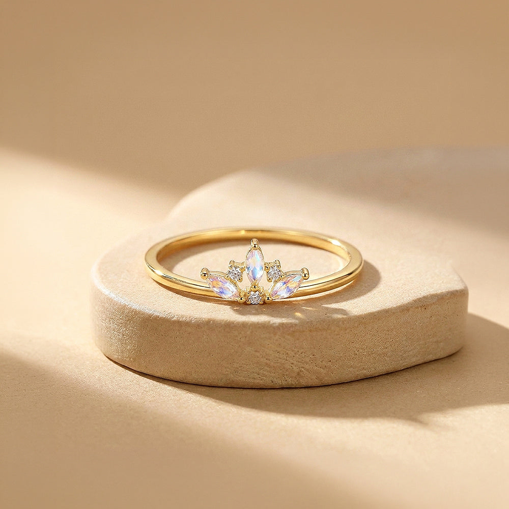 Moonstone Crown Ring | Moonstone & Diamond Simulant | 925 Sterling Silver | Prm5035