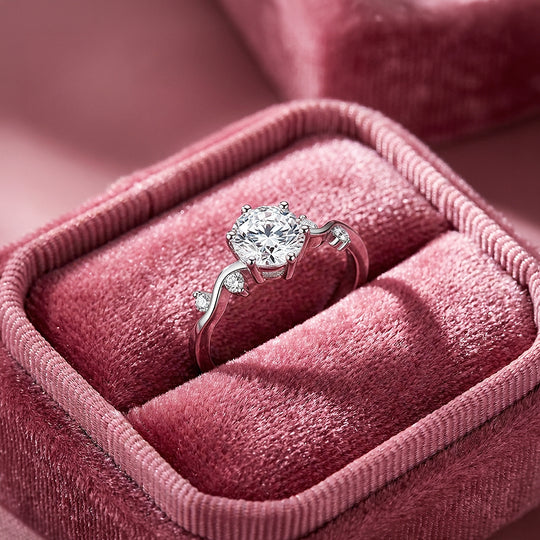 Wave Band Moissanite Ring | 925 Sterling Silver | PRM7107