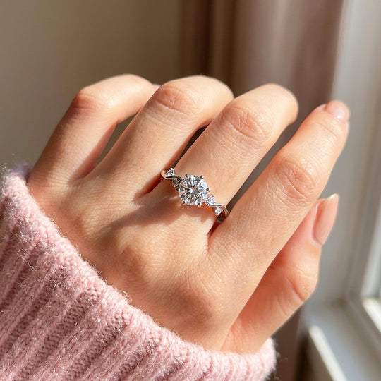 Wave Band Moissanite Ring | 925 Sterling Silver | PRM7107