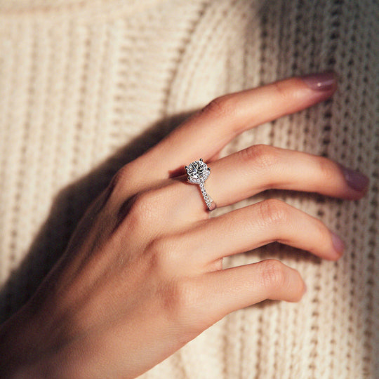 Prm7126: The Moissanite Halo Swirl Ring