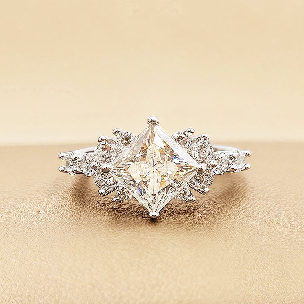 Prm7127: The Moissanite Royal Bloom Ring