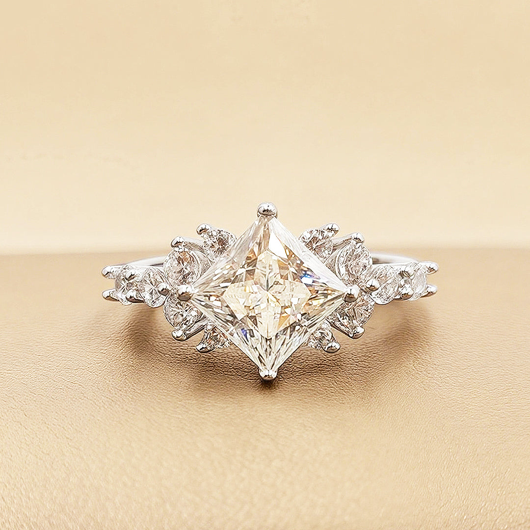 Prm7127: The Moissanite Royal Bloom Ring