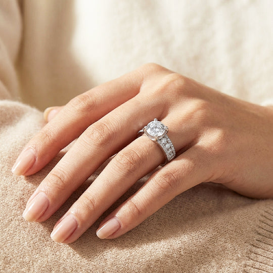 Round Brilliant Split Shank Moissanite Ring | 925 Sterling Silver | PRM7129