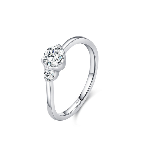 Prm7133: The Eternal Kiss Three-Stone Ring