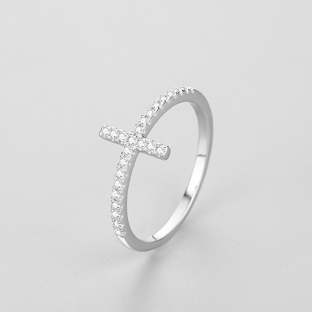Prm7135: The Pavé Cross Statement Ring