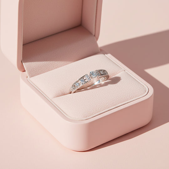 Prm7138: The Celestial Solitaire Ring