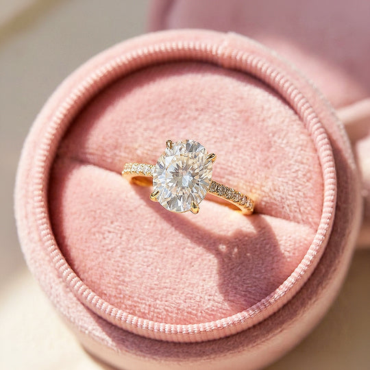 Oval Cut Moissanite Pavé Solitaire Ring | 925 Sterling Silver | PRM7143