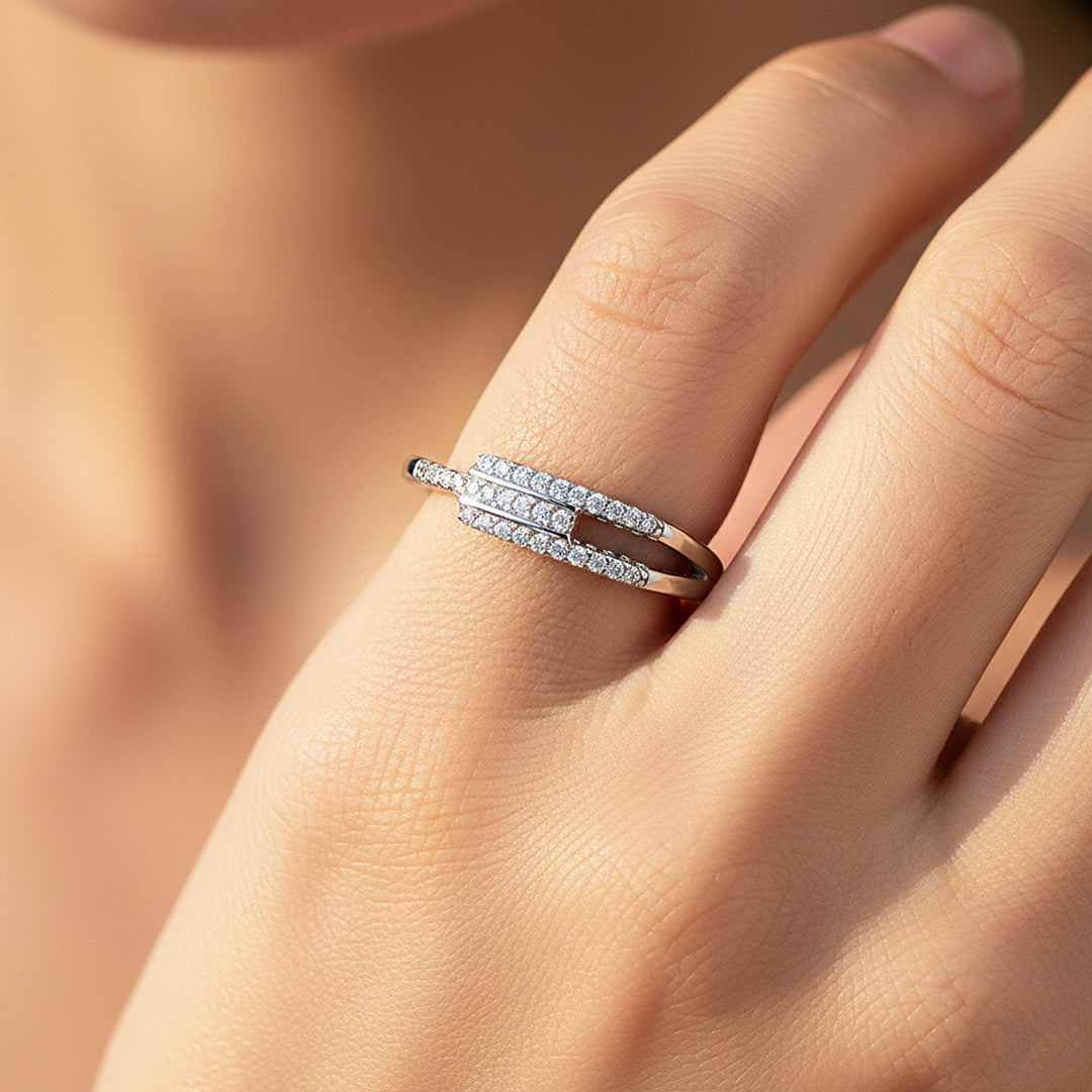 Prm7167: The Celestine Trinity Ring