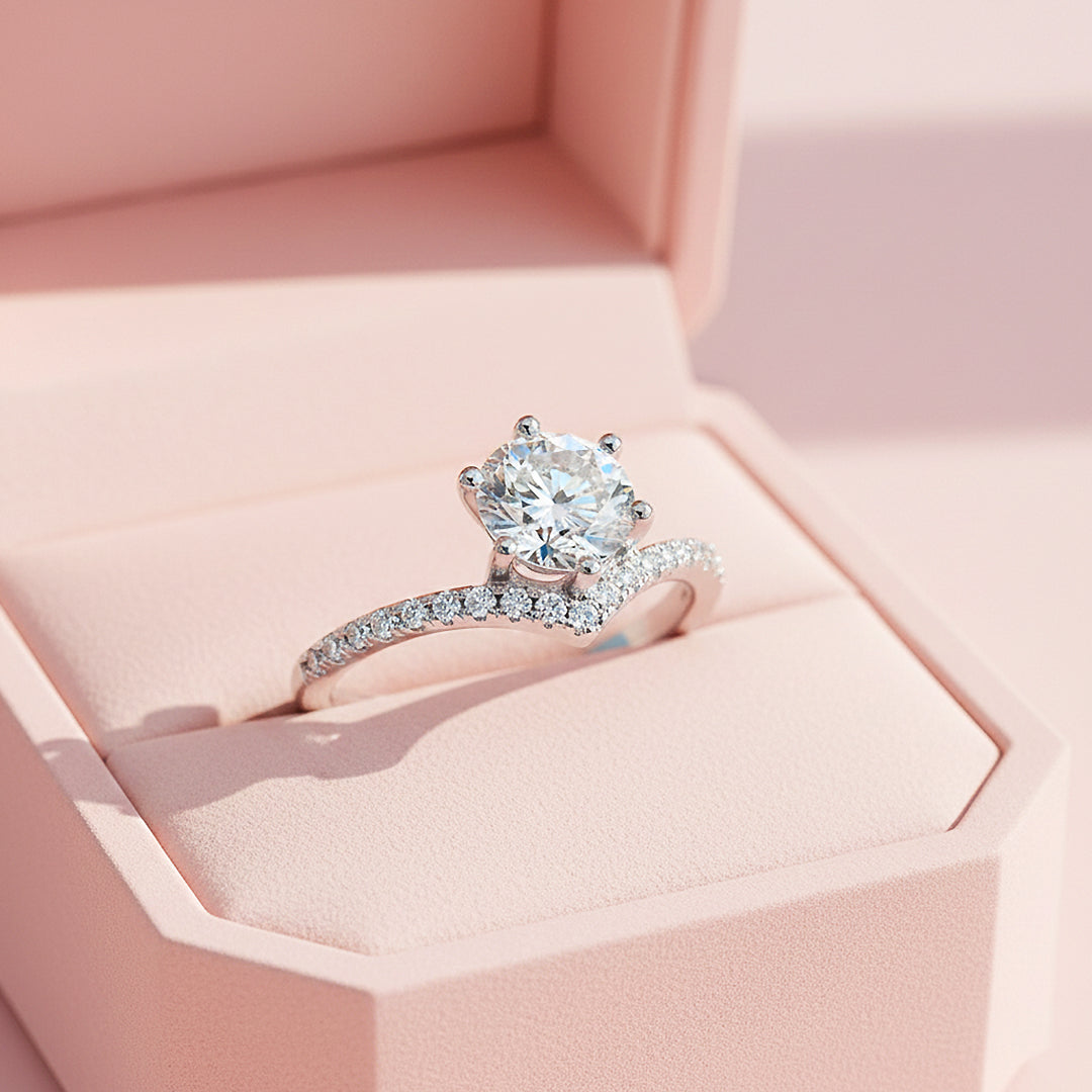 Prm7170: Regal Embrace Solitaire Ring