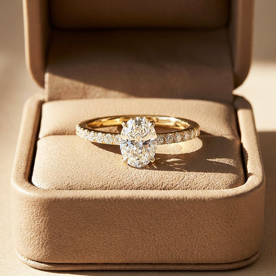 Oval Moissanite Pavé Band Ring | 925 Sterling Silver | PRM7210