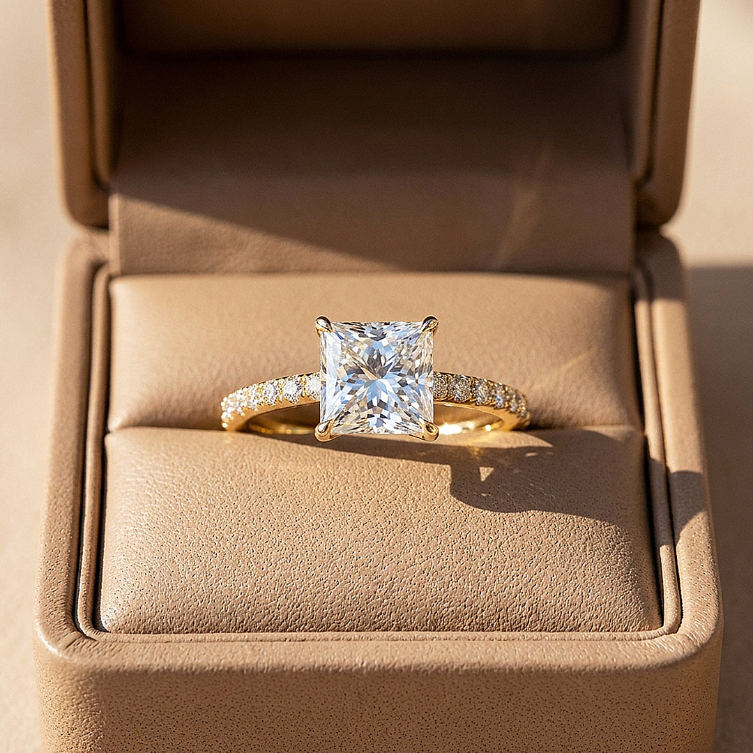 Princess-Cut Moissanite Pavé Band Ring | 925 Sterling Silver | PRM7212