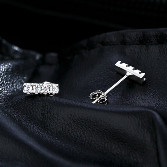 Prm8110: The Moissanite Bar Stud Earrings