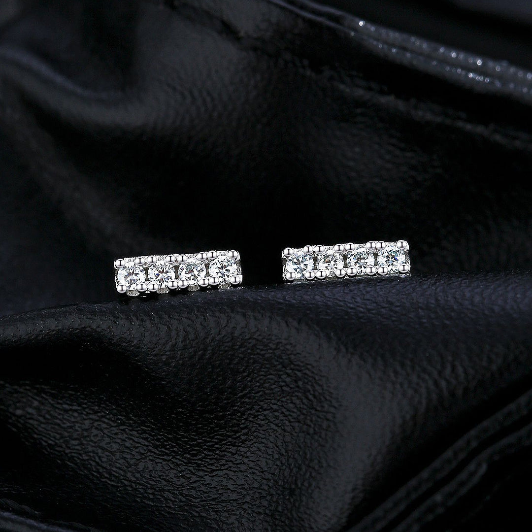 Prm8110: The Moissanite Bar Stud Earrings