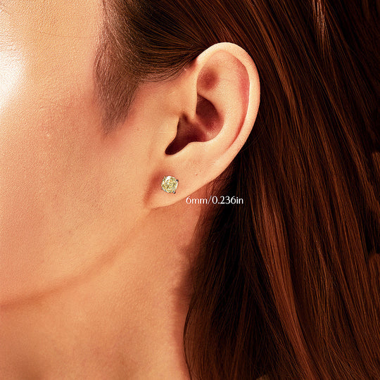 Prm8112: The Canary Sparkle Stud Earrings