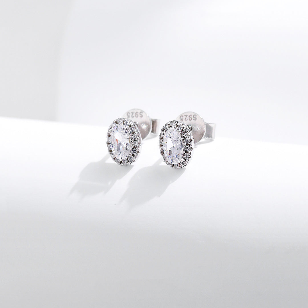 Prm8114: The Oval Halo Stud Earrings