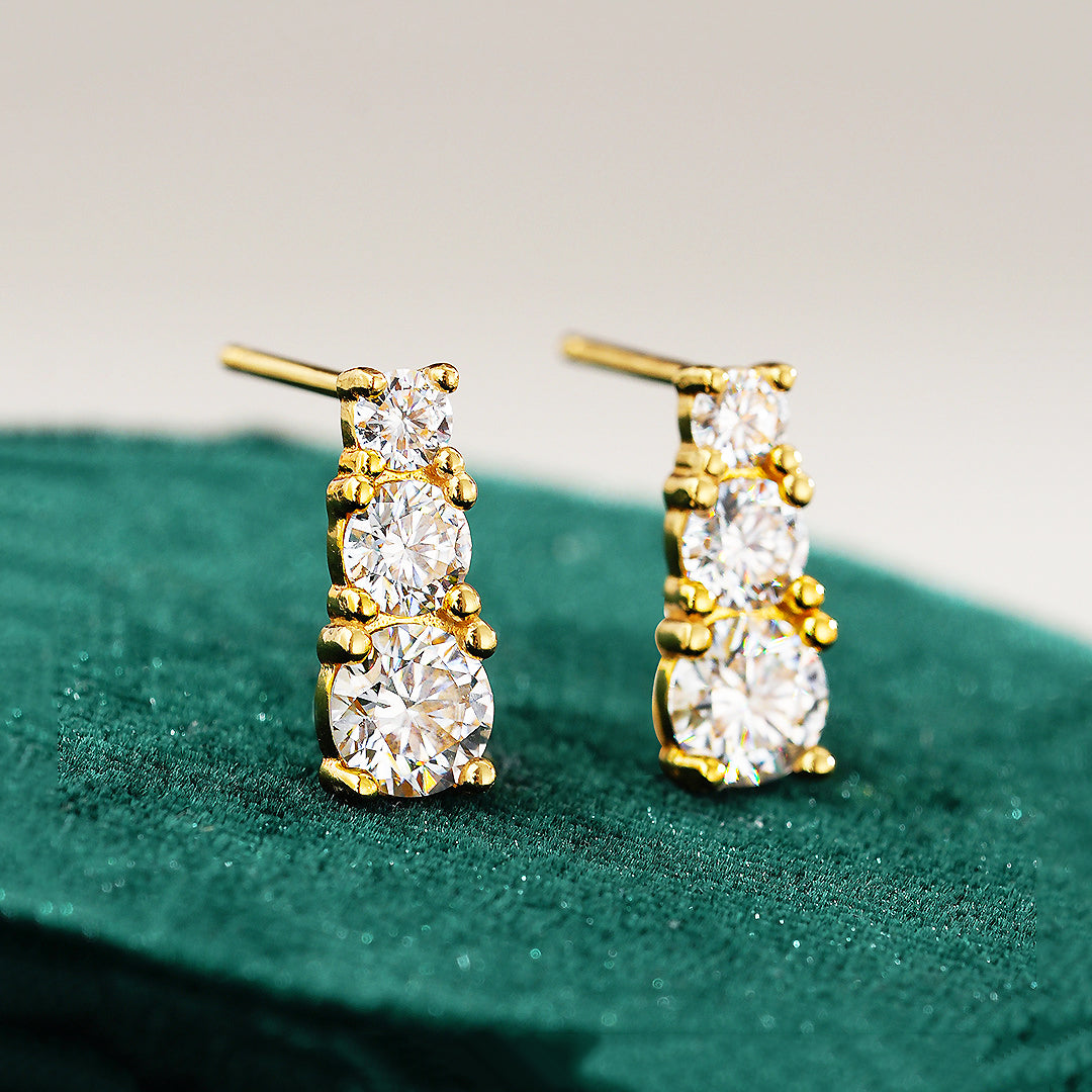 Prm8124: The Moissanite Graduated Cascade Stud Earrings