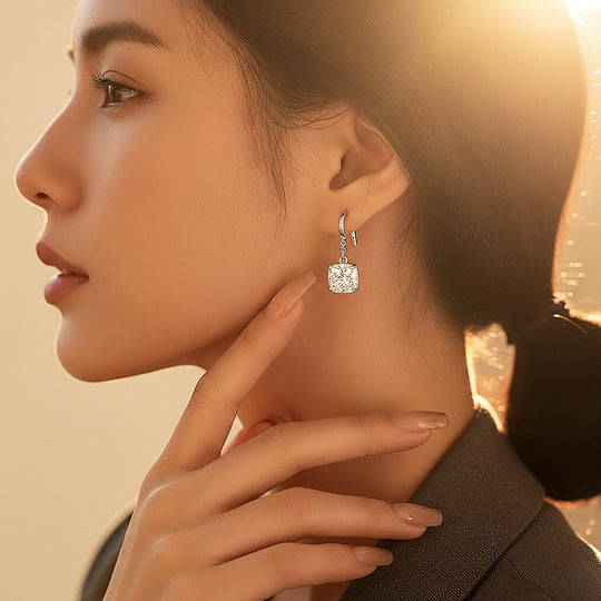 Prm8143 – Imperial Radiance