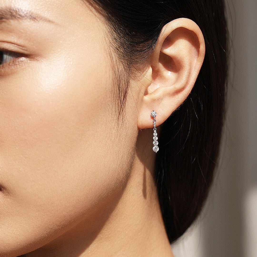 Graduated Round Brilliant Drop Earrings | Moissanite | 925 Sterling Silver | Prm8188