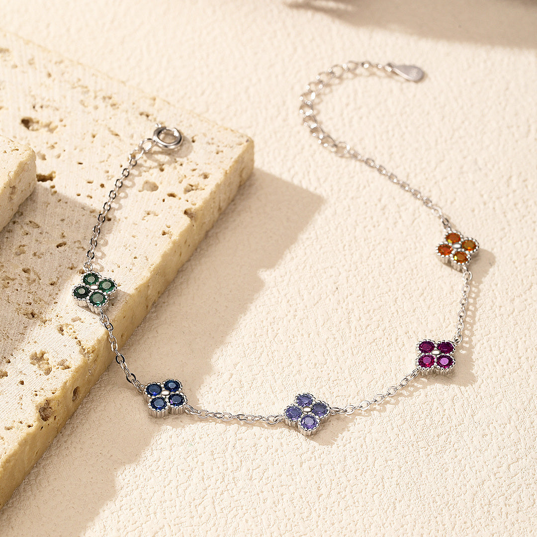 Prm9104: The Multi-Color Clover Bracelet