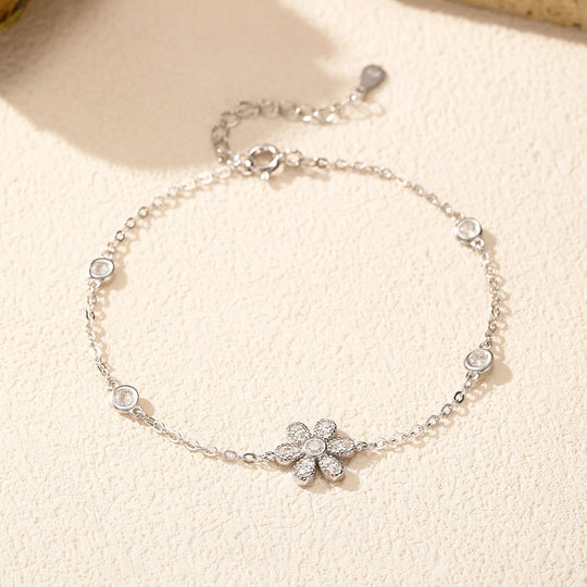 Prm9111: The Daisy Bloom Bracelet
