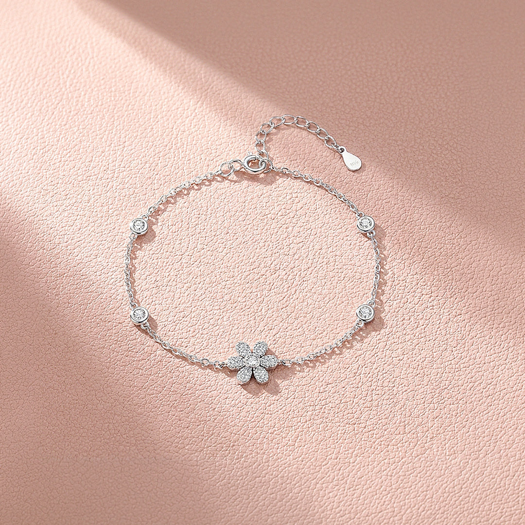 Floral Halo Link Bracelet | Diamond Simulant | Prm9111