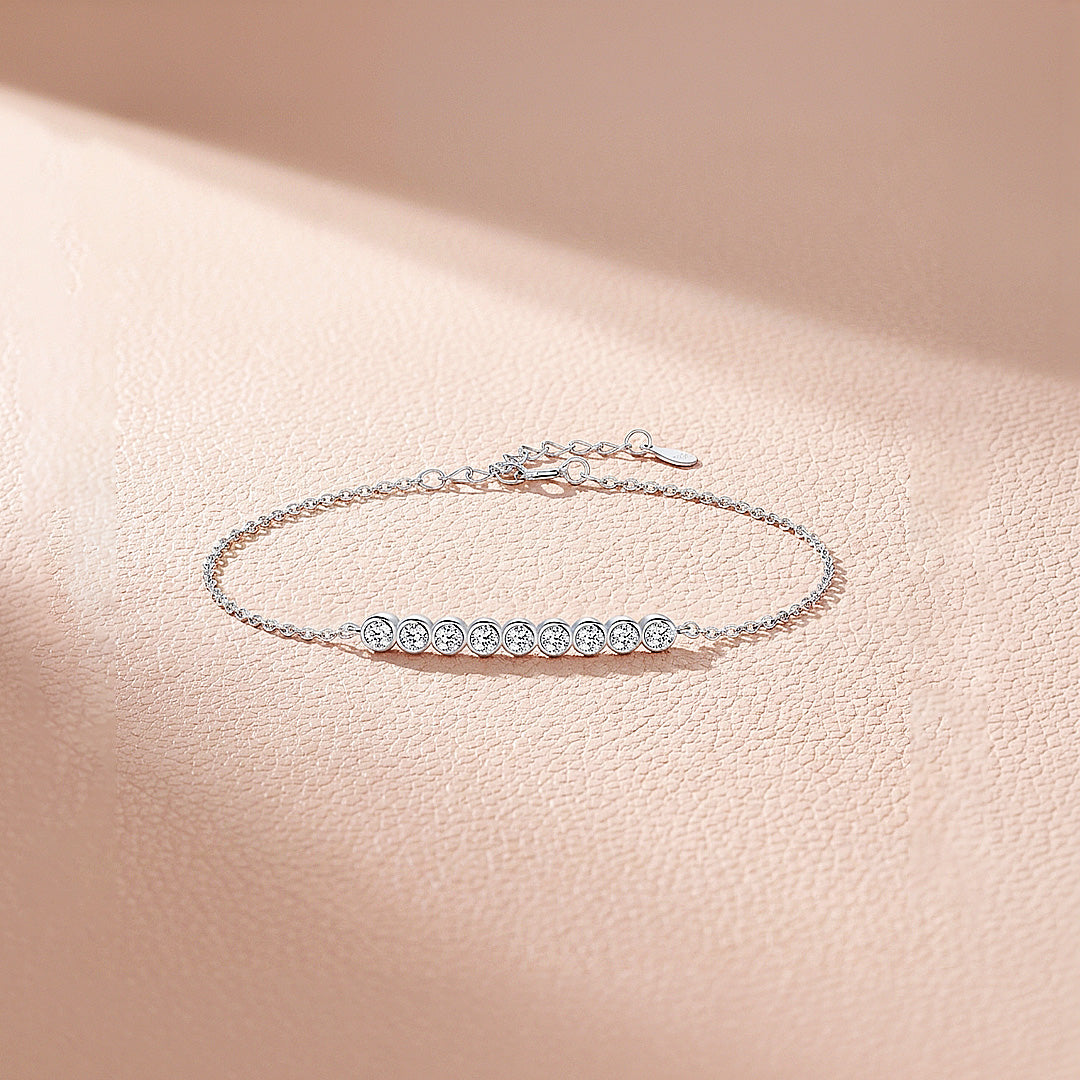 Moissanite Horizontal Bar Bracelet | Prm9115
