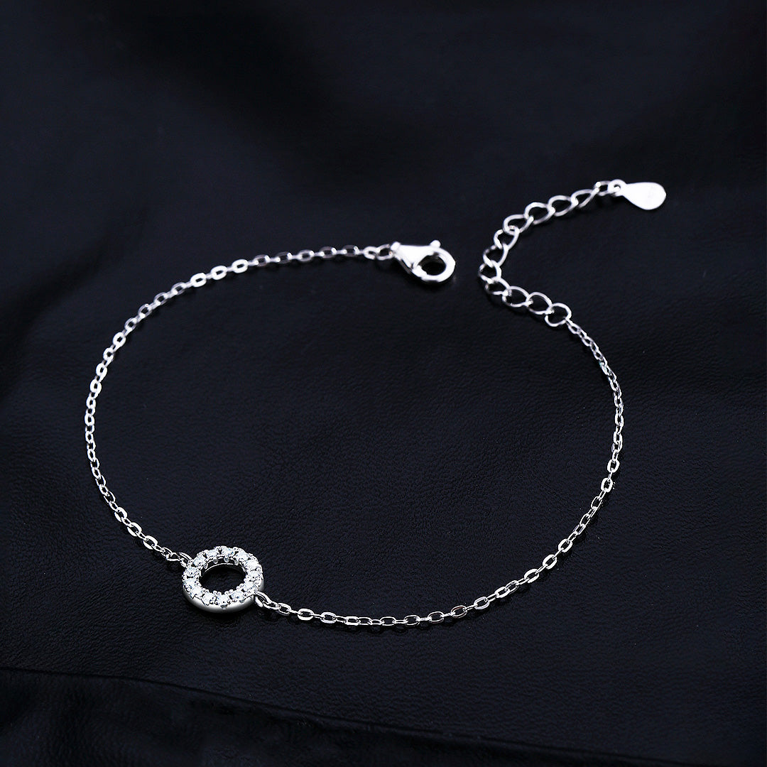 Prm9117: The Moissanite Circle of Life Bracelet