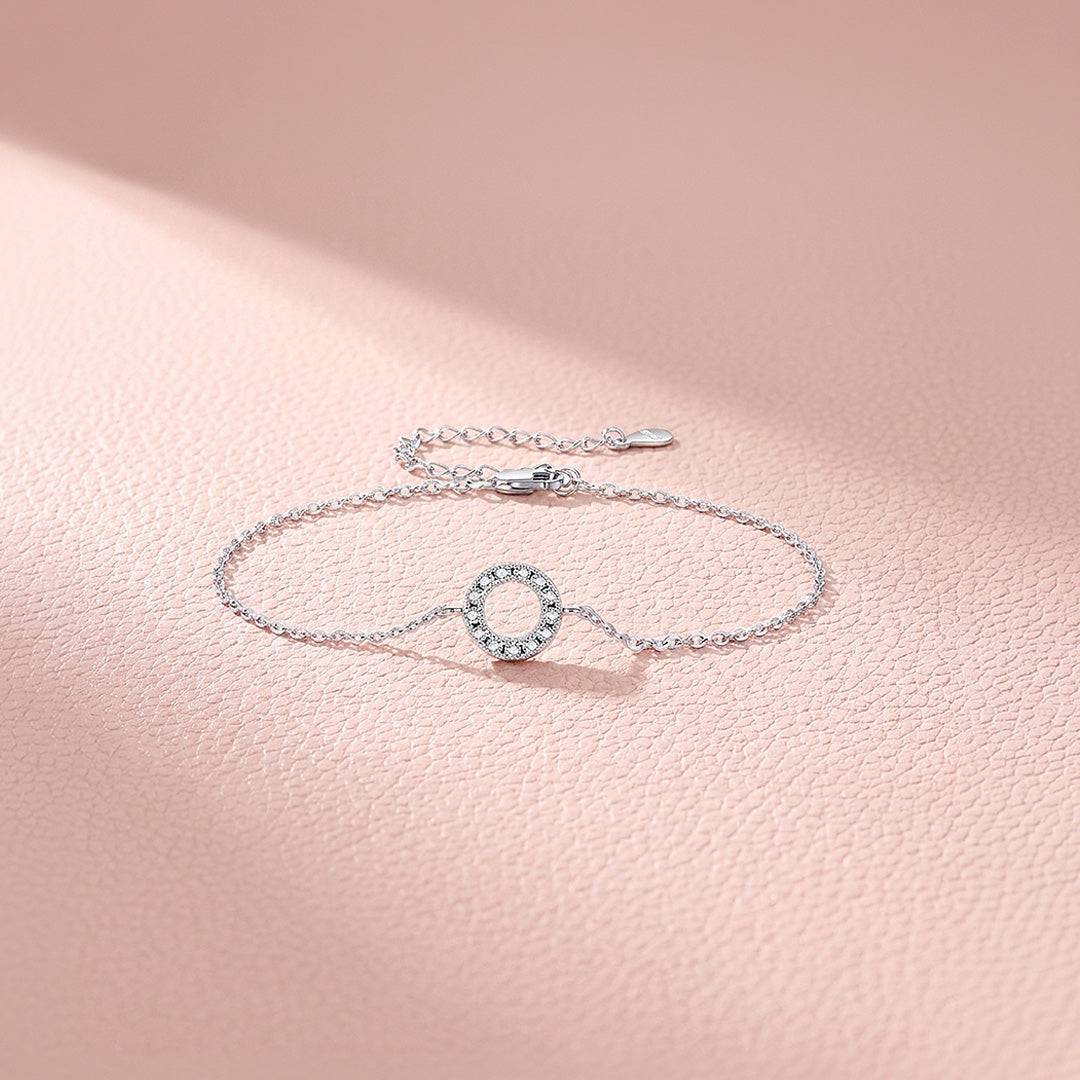 Moissanite Halo Circle Link Bracelet | Prm9117