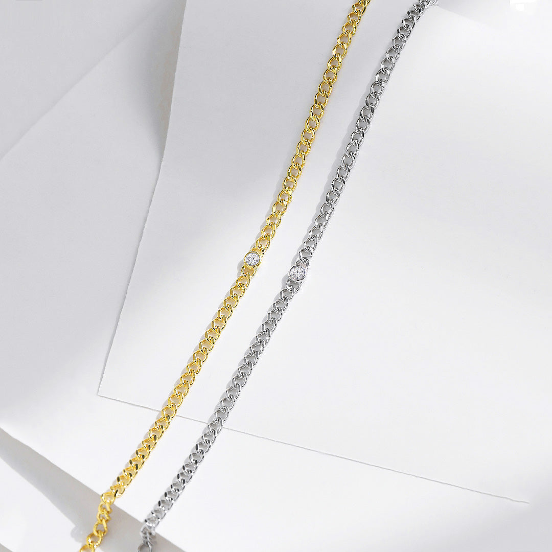 Prm9120: The Moissanite Curb Chain Bracelet
