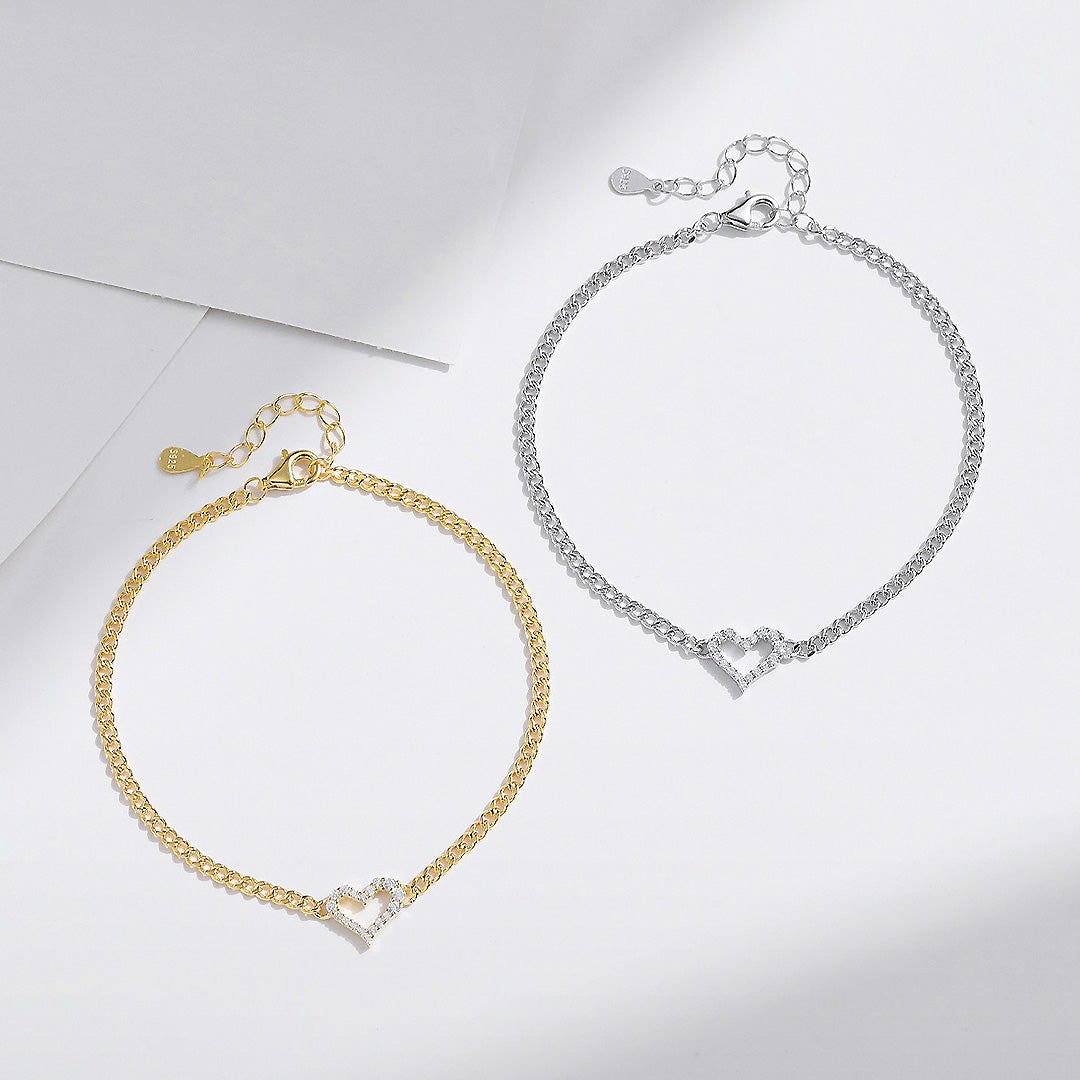 Prm9124: The Moissanite Heart Curb Bracelet
