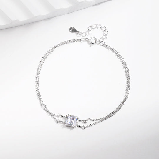 Prm9125: The Princess Cut Elegance Bracelet