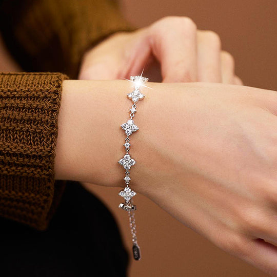 Prm9129 – Clover Moissanite Bracelet