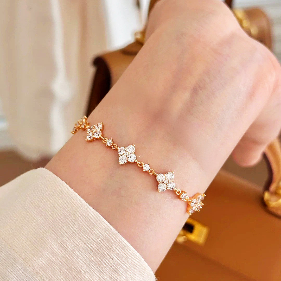 Prm9129 – Clover Moissanite Bracelet