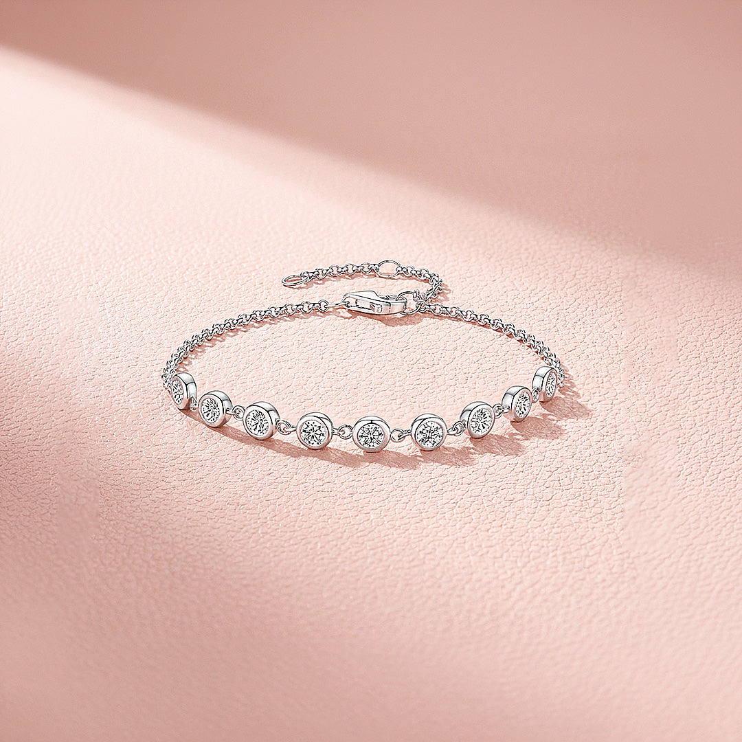 Bezel Moissanite Link Bracelet | Prm9131